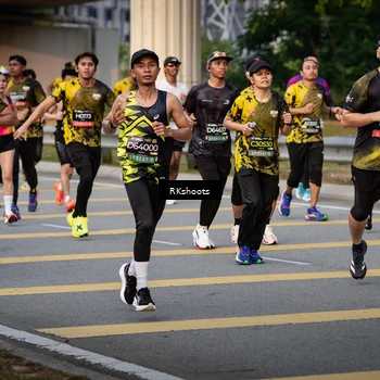 Runner Photo 6428034
