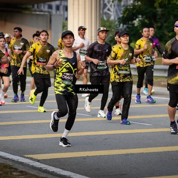 Runner Photo 6428038