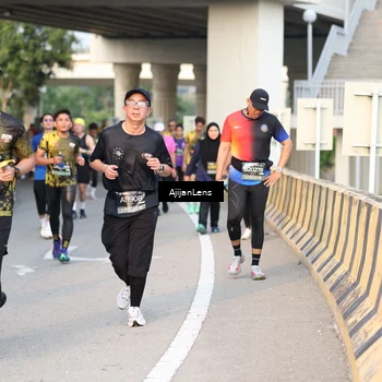 Runner Photo 6428064