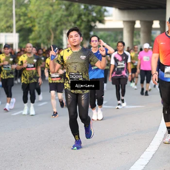 Runner Photo 6428095