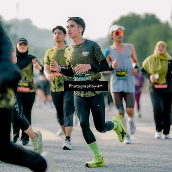 Runner Photo 6428101