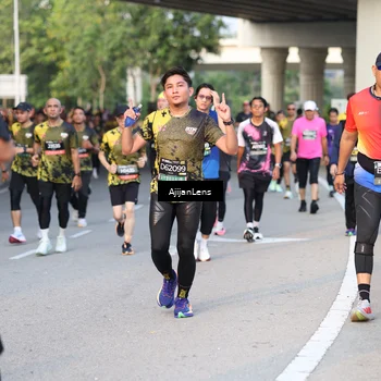 Runner Photo 6428114