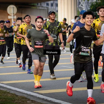 Runner Photo 6428116