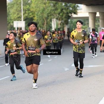 Runner Photo 6428123