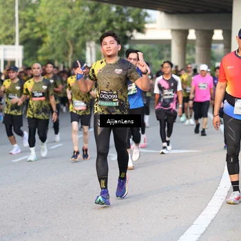 Runner Photo 6428146