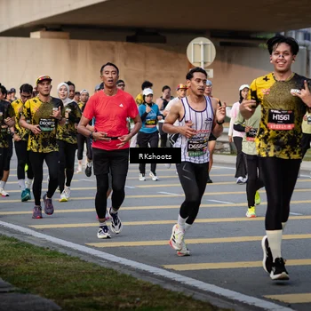 Runner Photo 6428154