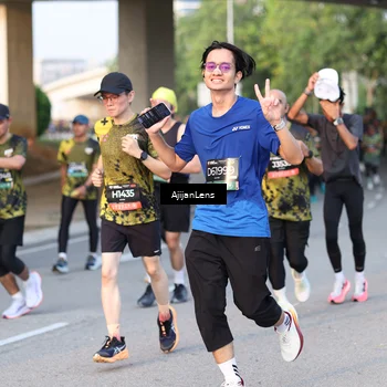 Runner Photo 6428167