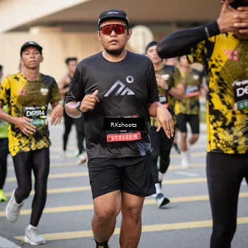Runner Photo 6428191