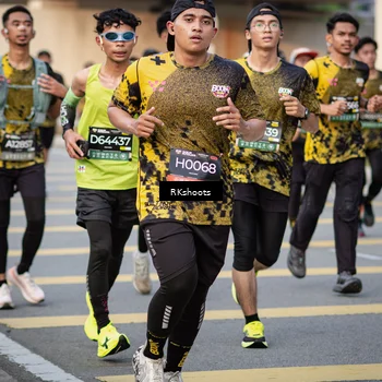 Runner Photo 6428196