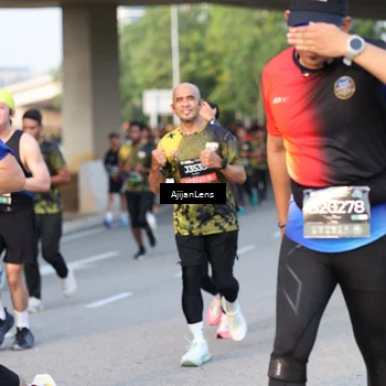 Runner Photo 6428198