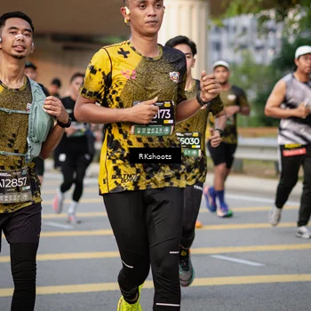 Runner Photo 6428220