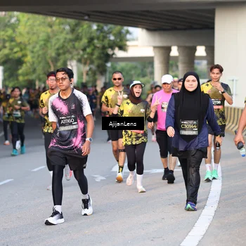 Runner Photo 6428221