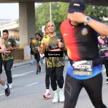 Runner Photo 6428238