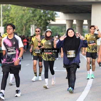 Runner Photo 6428251