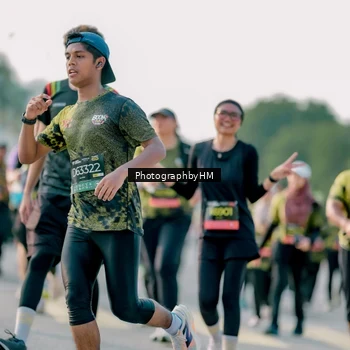 Runner Photo 6428252