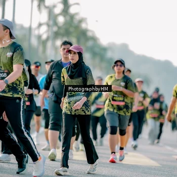 Runner Photo 6428253