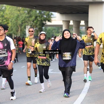 Runner Photo 6428254