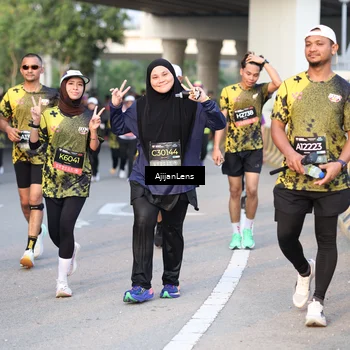 Runner Photo 6428273
