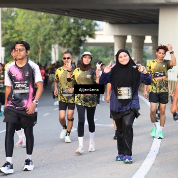 Runner Photo 6428278