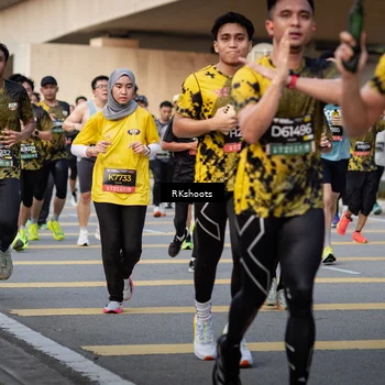 Runner Photo 6428280