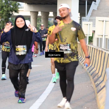 Runner Photo 6428297