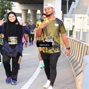 Runner Photo 6428308