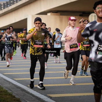 Runner Photo 6428339