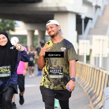 Runner Photo 6428344