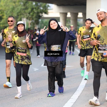 Runner Photo 6428346