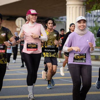Runner Photo 6428357