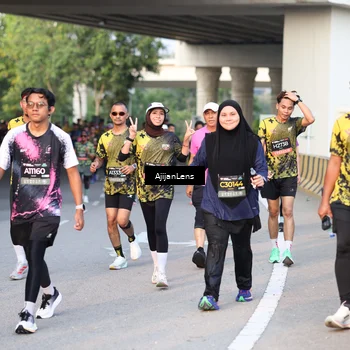 Runner Photo 6428363