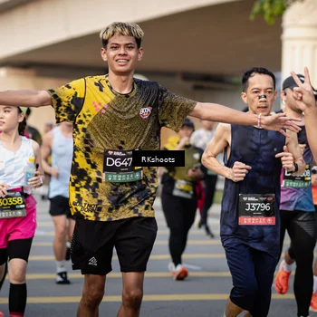 Runner Photo 6428393