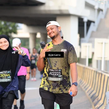 Runner Photo 6428398