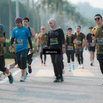 Runner Photo 6428413