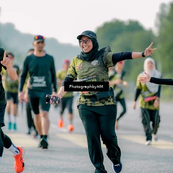 Runner Photo 6428441