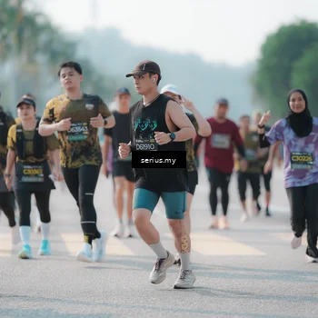 Runner Photo 6428442