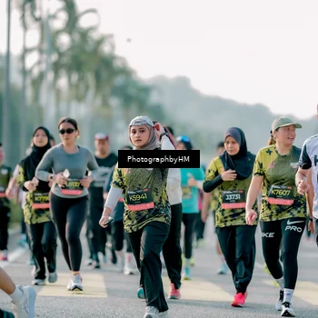 Runner Photo 6428459