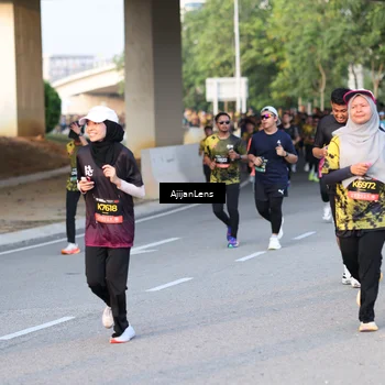 Runner Photo 6428478