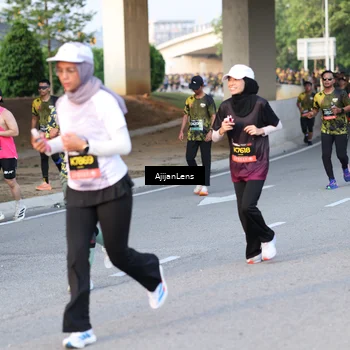 Runner Photo 6428482
