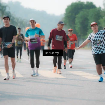 Runner Photo 6428493