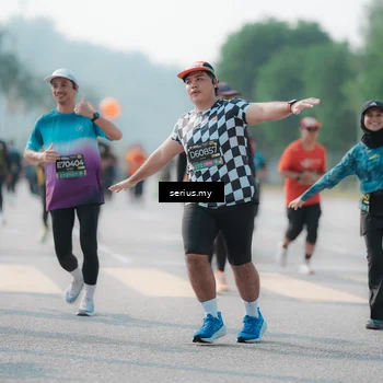 Runner Photo 6428514