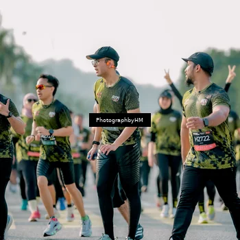 Runner Photo 6428521