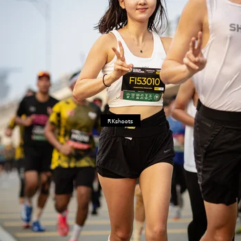 Runner Photo 6428543
