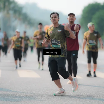Runner Photo 6428563