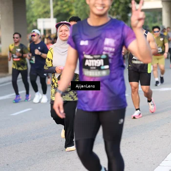 Runner Photo 6428567