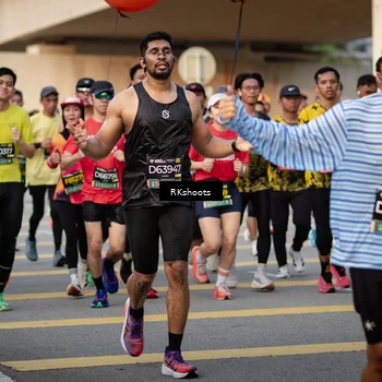 Runner Photo 6428576