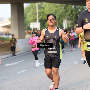 Runner Photo 6428597