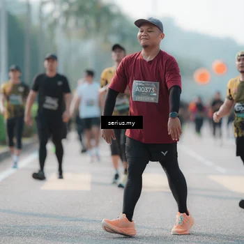 Runner Photo 6428599