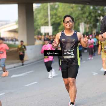 Runner Photo 6428612