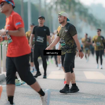 Runner Photo 6428620
